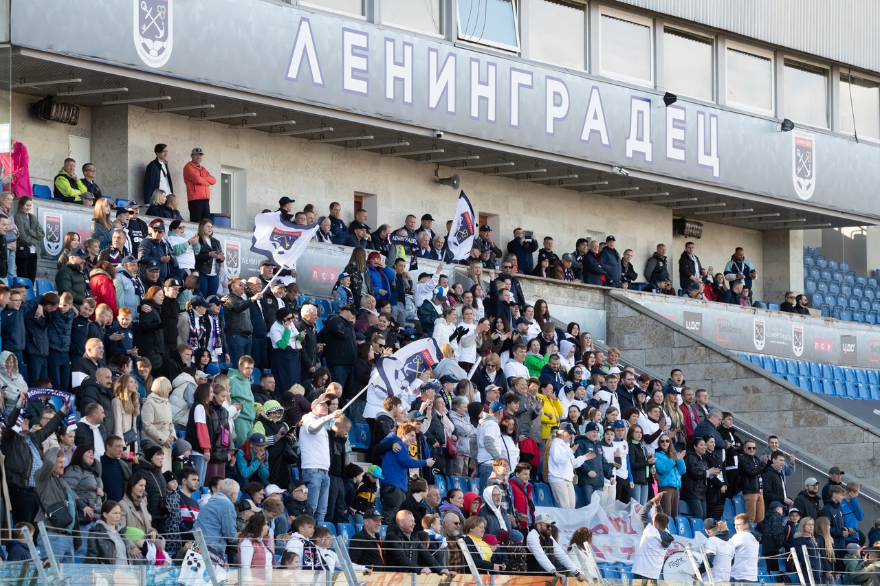 Билеты на первый домашний матч сезона в продаже! | ⚽️ ФК «Ленинградец»